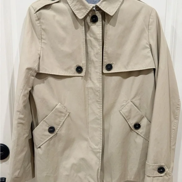 Zara Short Lined Trench Coat with Black Buttons size small EUC - Picture 2 of 6